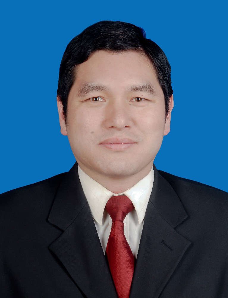 李琪   副院长   胸外科主任医师
